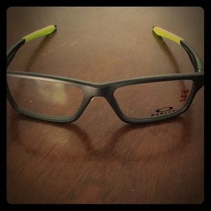 Oakley Crosslink XS Black matte frame (youth fit)